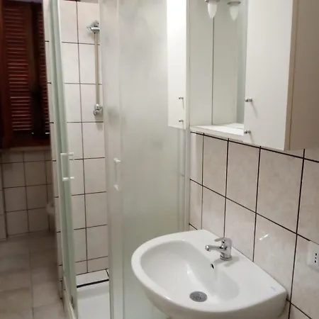 Проживання в сім'ї Economy Smeralda Room's Ольбія